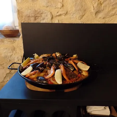 Mas Laborde Bed & Breakfast 3*