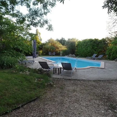 Mas Laborde Bed & Breakfast 3*