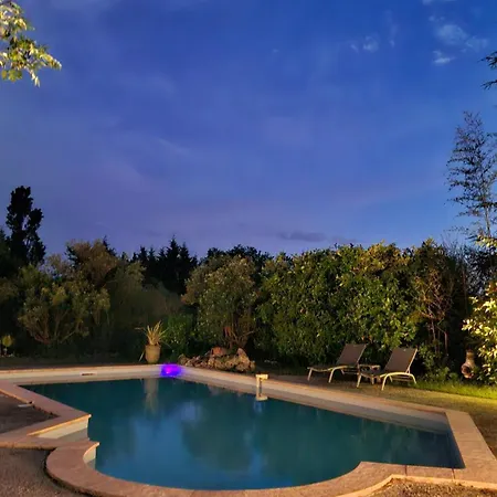 Mas Laborde Bed & Breakfast